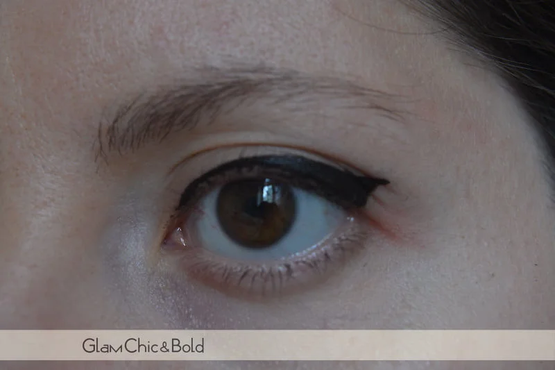 Eyeliner Intensify me Covergirl