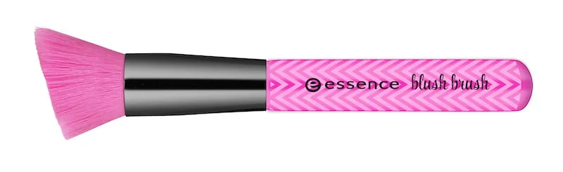 make me pretty Essence Blush Brush