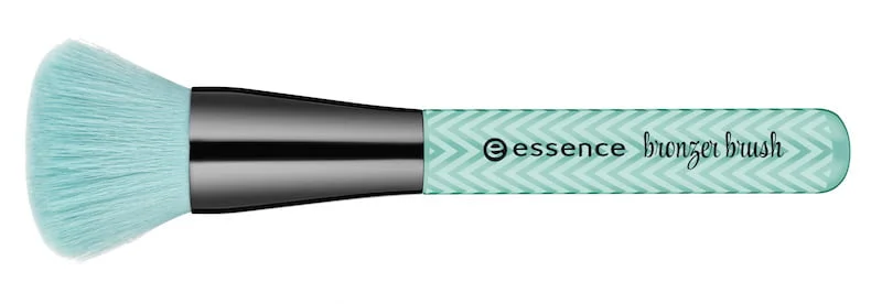 make me pretty Essence Bronzer Brush