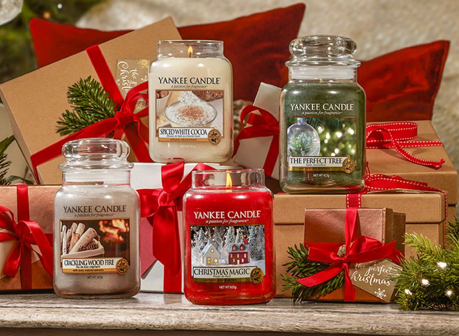 Perfect Christmas Yankee Candle