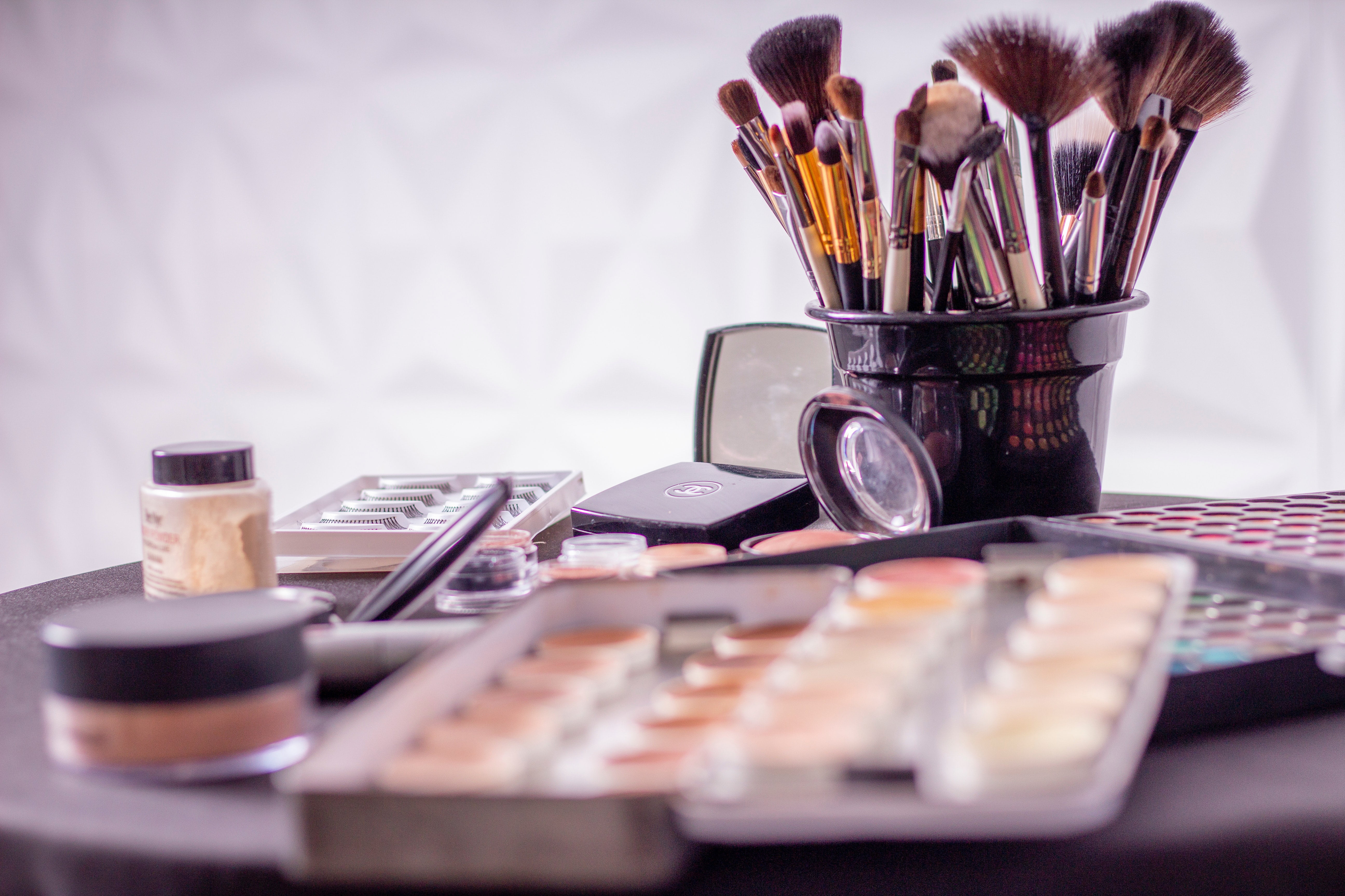 rimuovere make up con acqua micellare