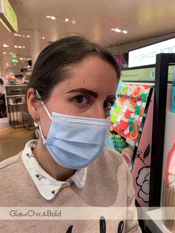 Servizio Brow Bar Benefit Lugano
