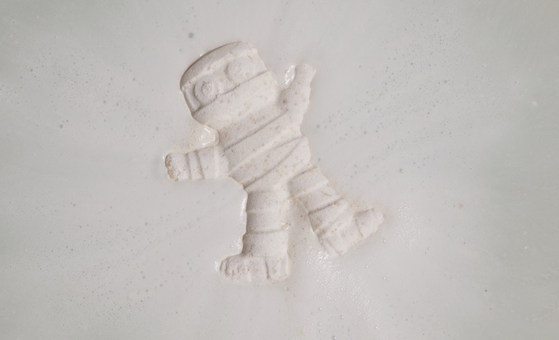 I want my mummy Lush
